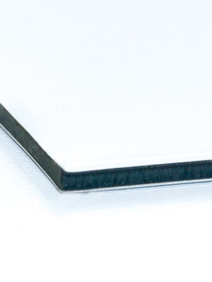 Plaque composite